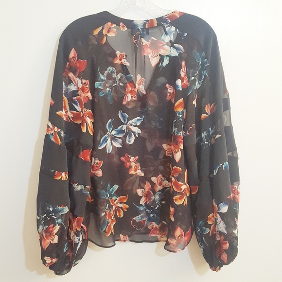 7 For All Mankind Paneled Floral Top - Picture 5 of 6